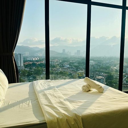 2Br Luxury Rooftop Swimming Pook Homestay@Georgetown@10Pax - 无敌美景两房民宿 Kültér fotó