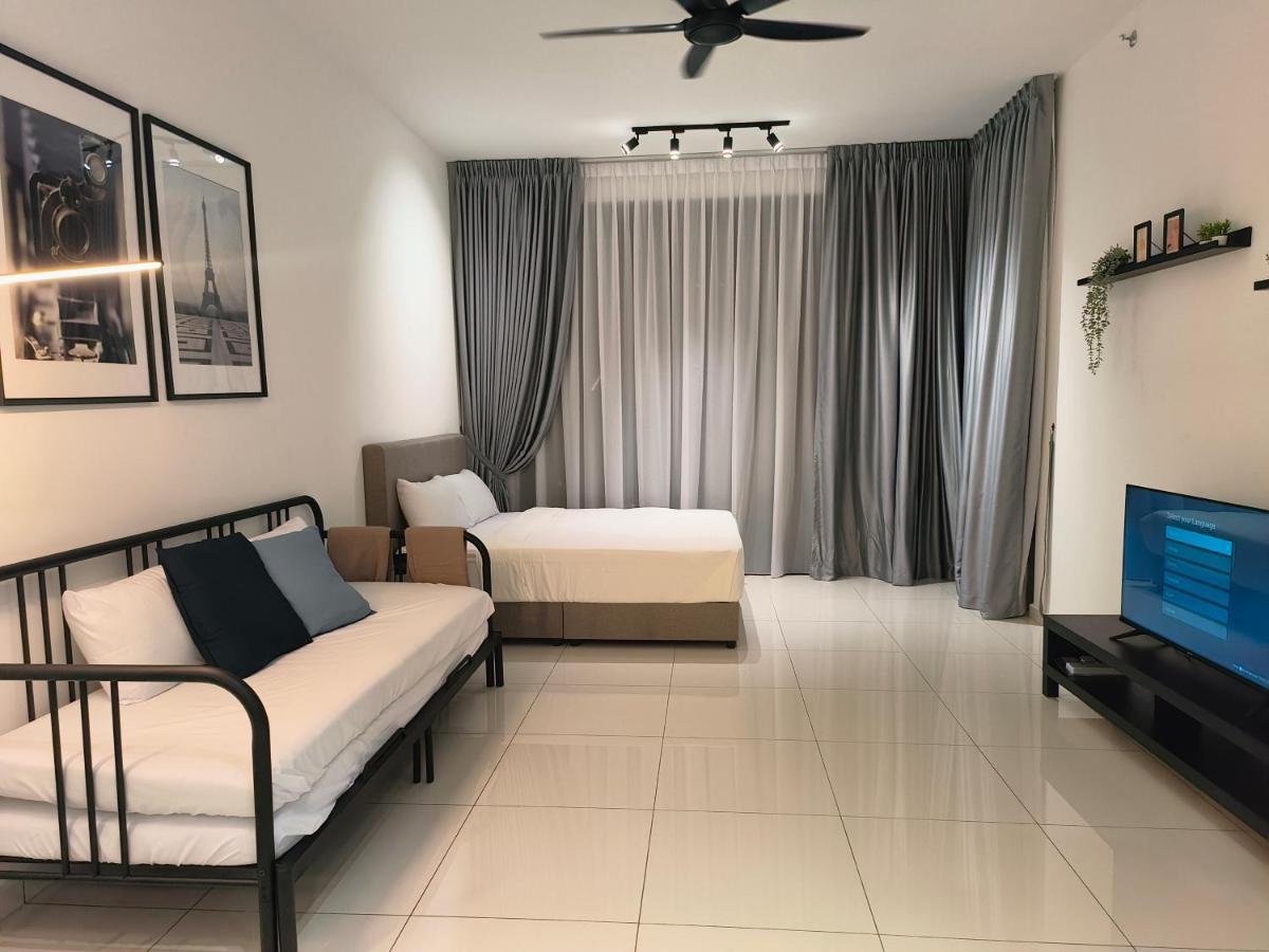 2Br Luxury Rooftop Swimming Pook Homestay@Georgetown@10Pax - 无敌美景两房民宿 Kültér fotó