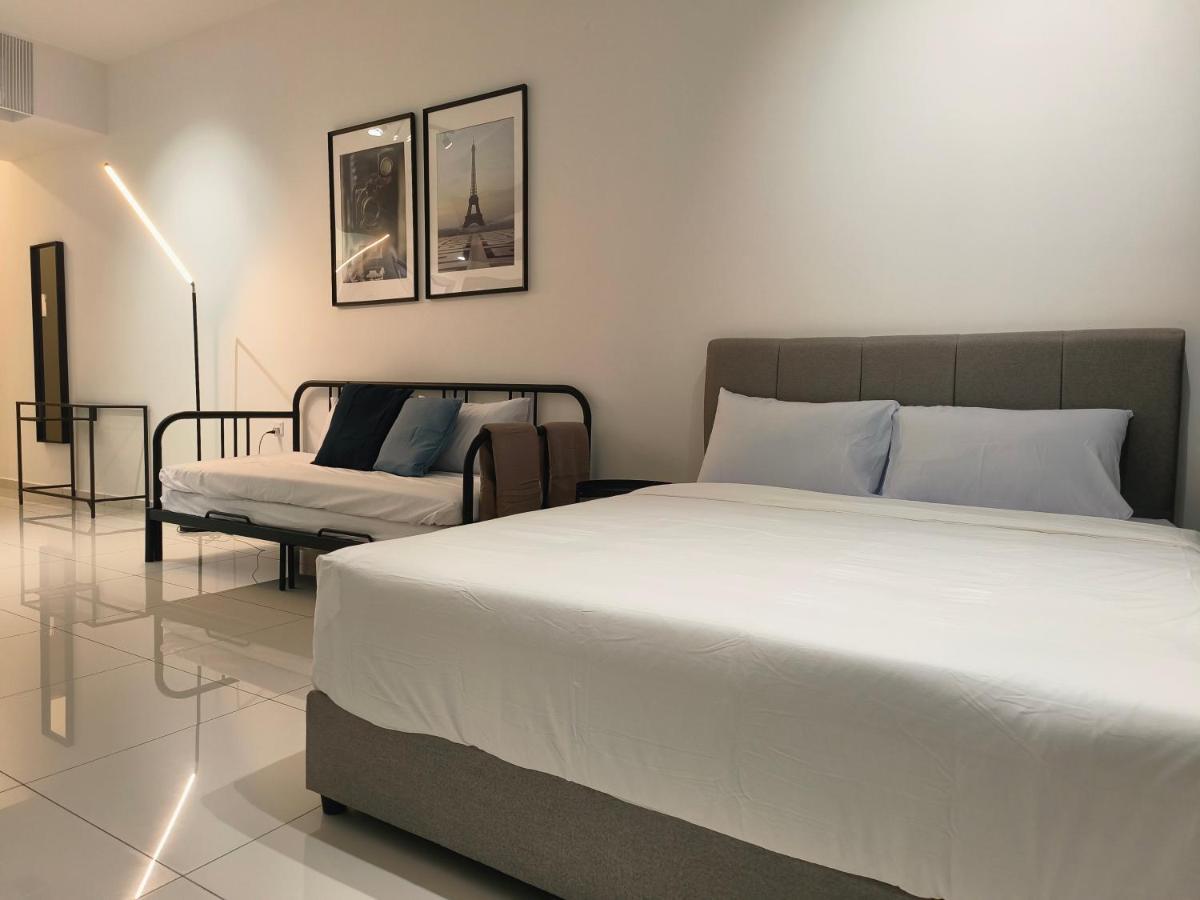 2Br Luxury Rooftop Swimming Pook Homestay@Georgetown@10Pax - 无敌美景两房民宿 Kültér fotó