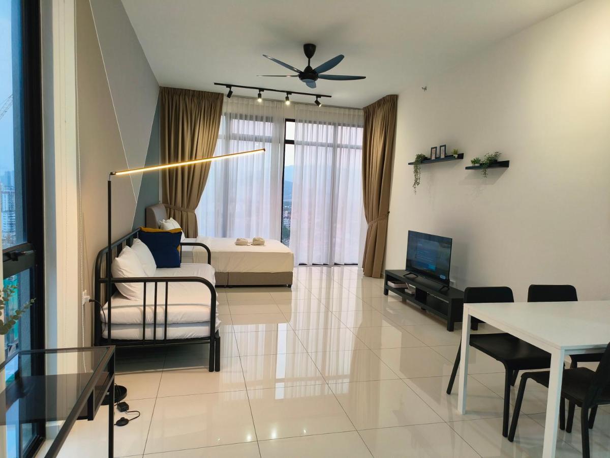 2Br Luxury Rooftop Swimming Pook Homestay@Georgetown@10Pax - 无敌美景两房民宿 Kültér fotó