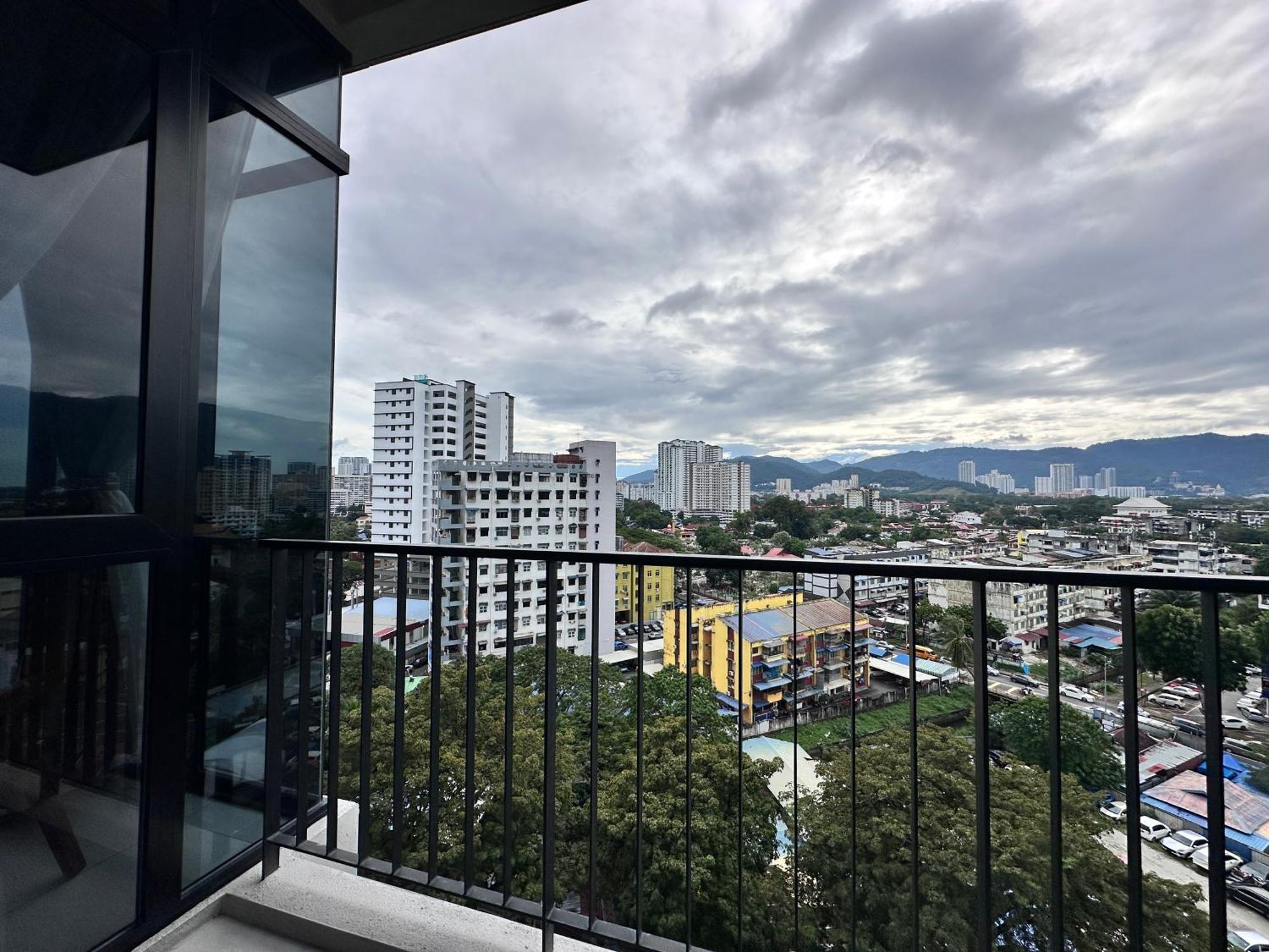 2Br Luxury Rooftop Swimming Pook Homestay@Georgetown@10Pax - 无敌美景两房民宿 Kültér fotó