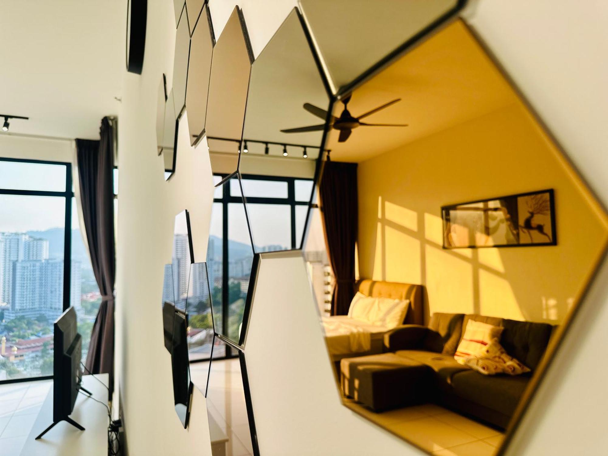 2Br Luxury Rooftop Swimming Pook Homestay@Georgetown@10Pax - 无敌美景两房民宿 Kültér fotó