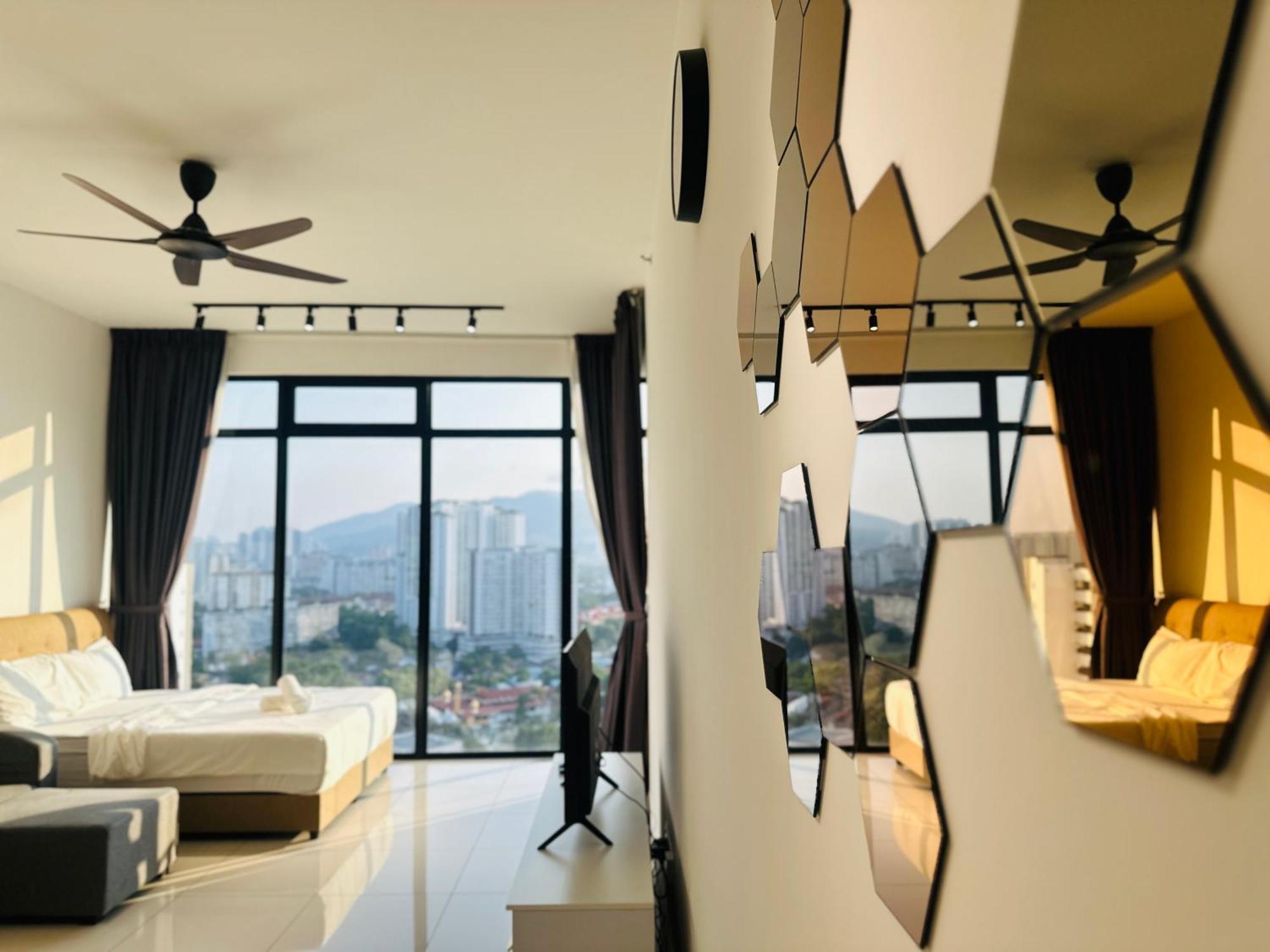 2Br Luxury Rooftop Swimming Pook Homestay@Georgetown@10Pax - 无敌美景两房民宿 Kültér fotó