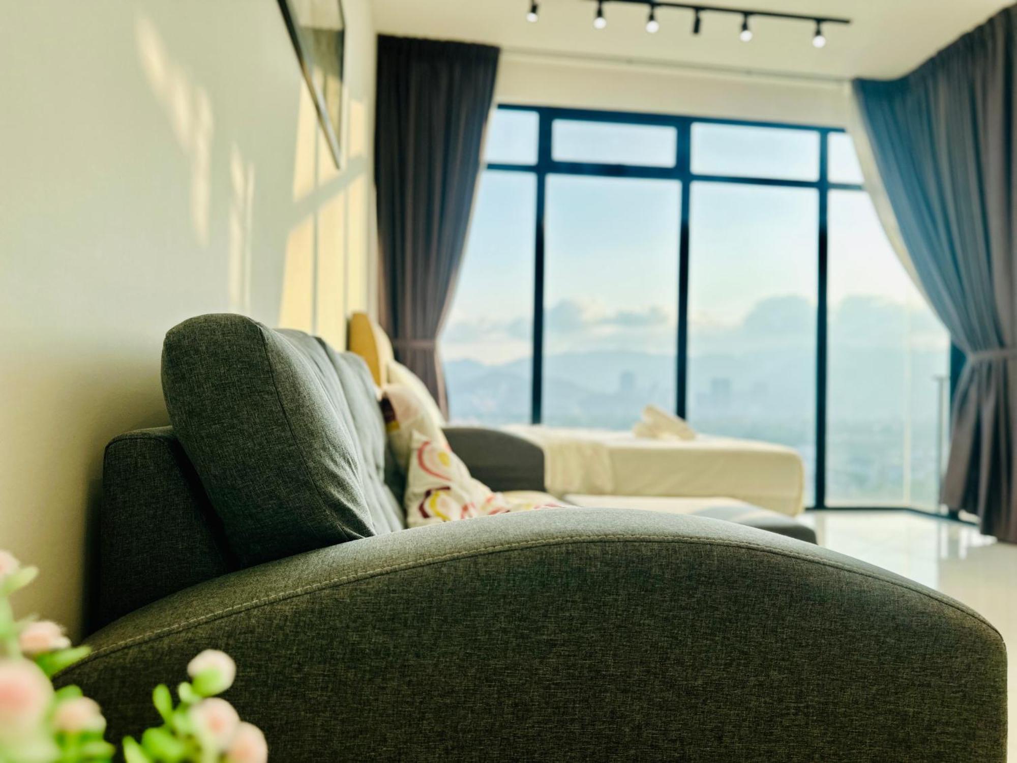 2Br Luxury Rooftop Swimming Pook Homestay@Georgetown@10Pax - 无敌美景两房民宿 Kültér fotó