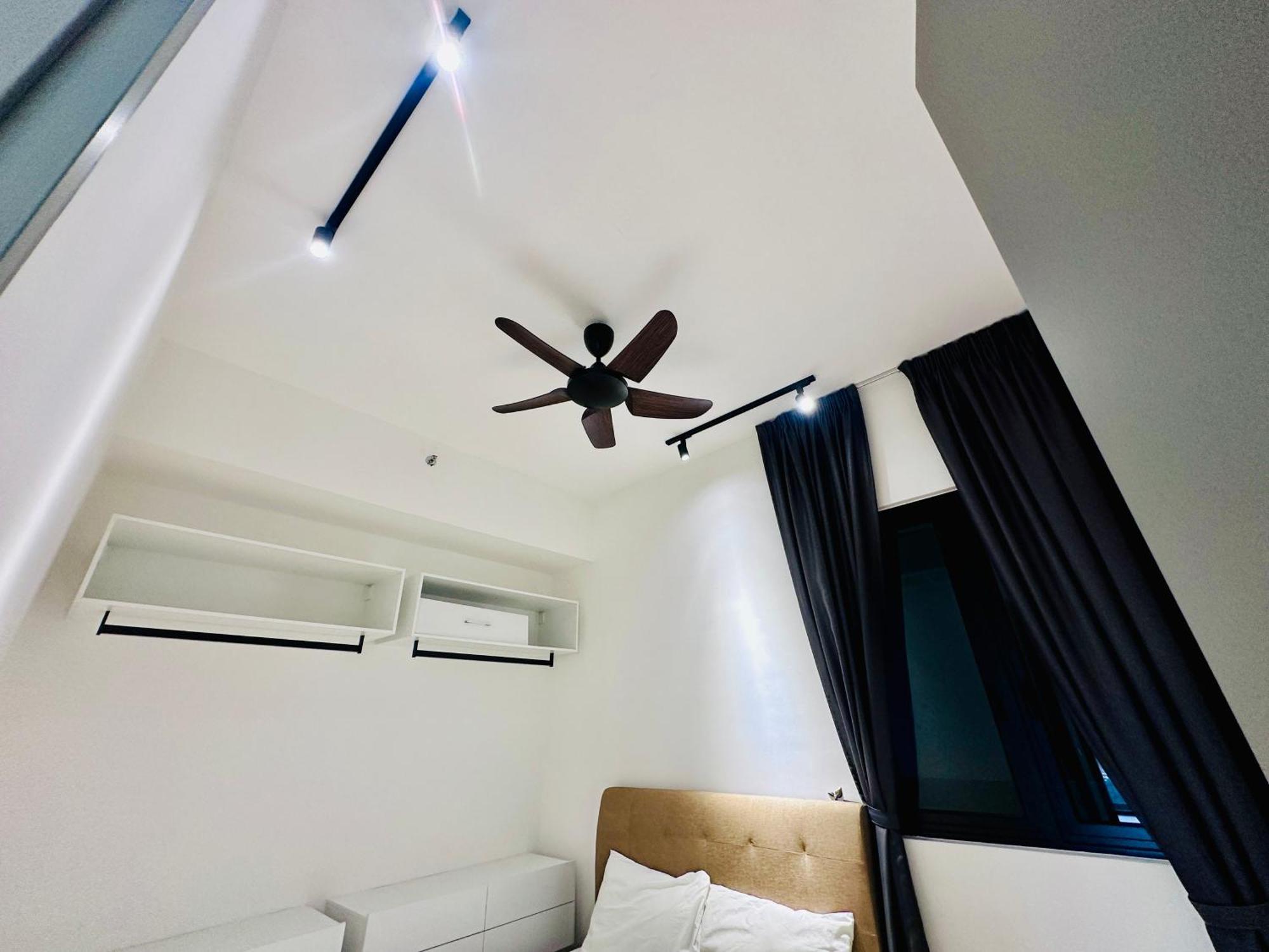 2Br Luxury Rooftop Swimming Pook Homestay@Georgetown@10Pax - 无敌美景两房民宿 Kültér fotó